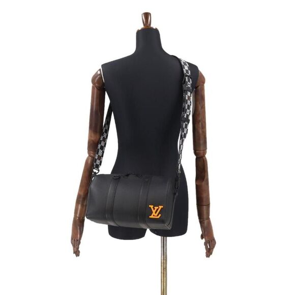 Louis Vuitton Damier Distorted City Keepall Metal Fittings Black Shoulder Bag - Picture 9 of 9